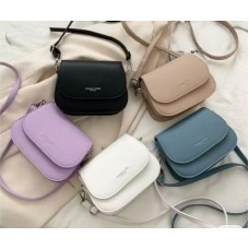 Tas slempang cewe